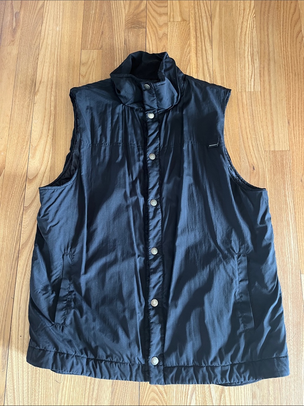 Duckworth black men’s vest size L